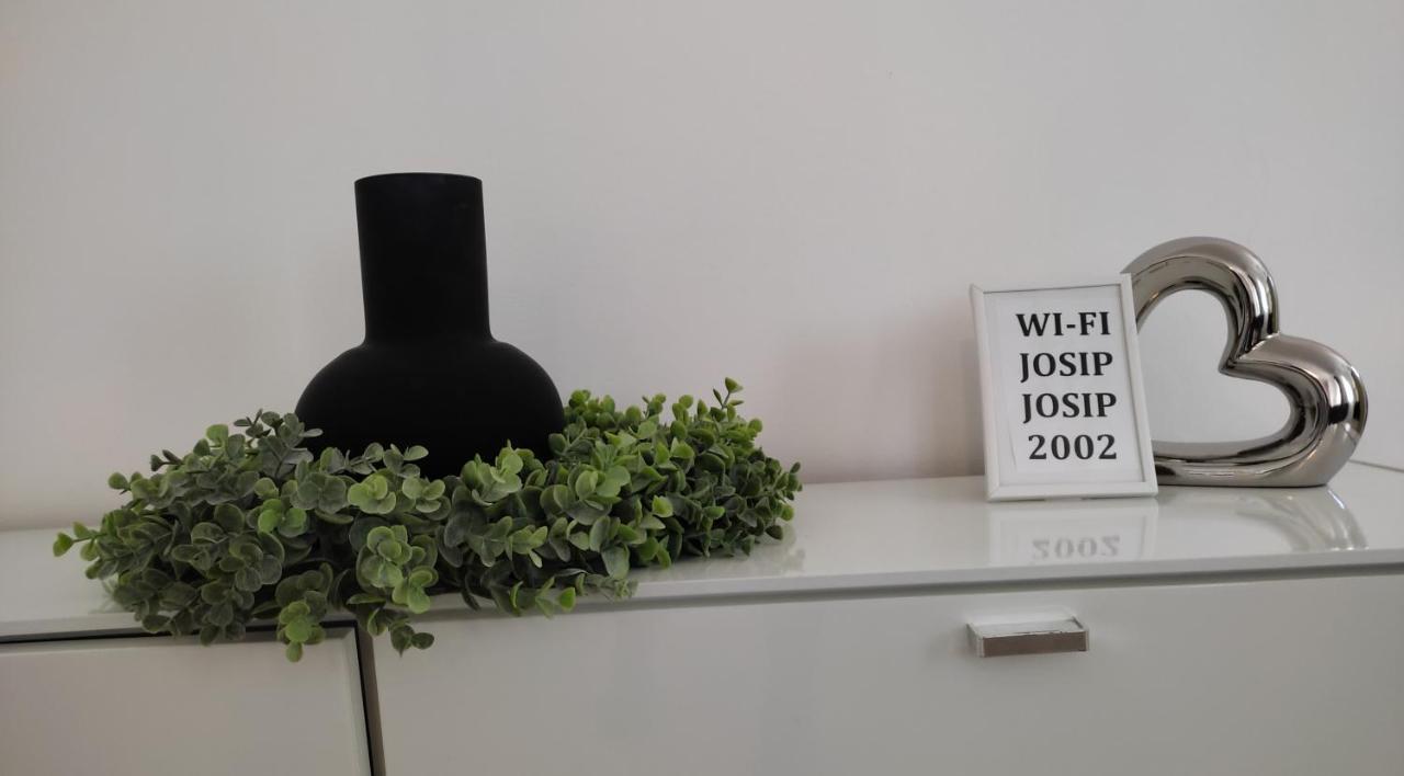 Apartment Josip 2 Tribalj Εξωτερικό φωτογραφία